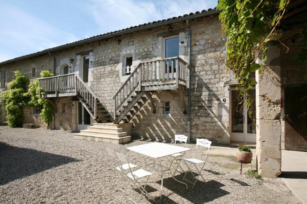 Hotel Les Vents Bleus Donnazac Exterior foto