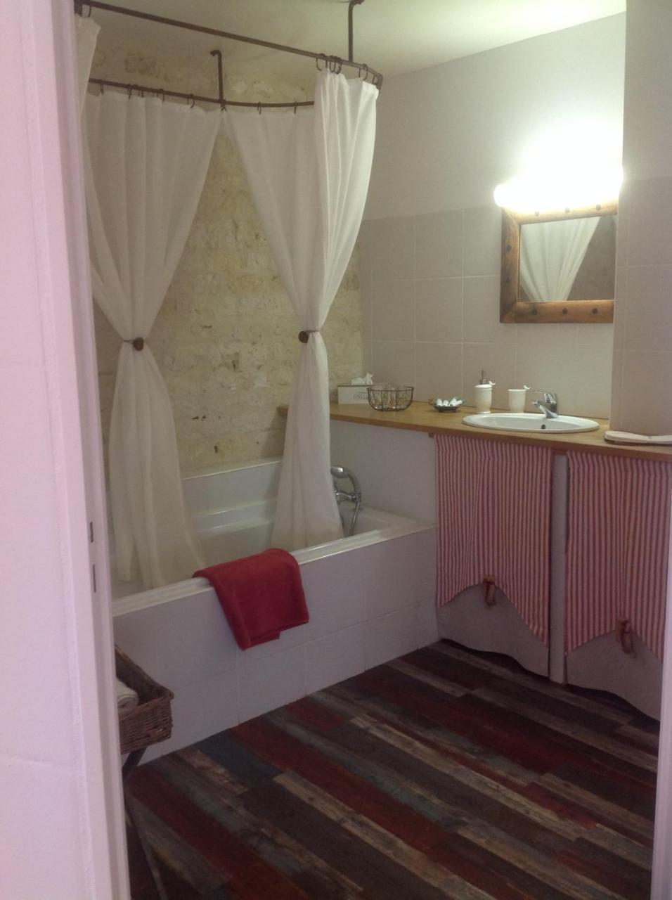 Hotel Les Vents Bleus Donnazac Exterior foto